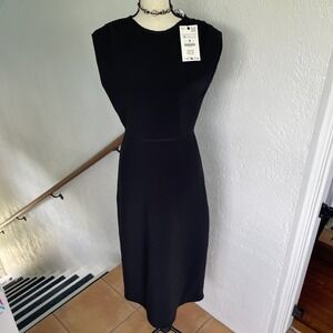 Zara NWT Ribbon Trimmed With Rushed Shoulders Black Midi Dress Size Medium